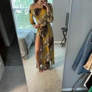 Long sleeve maxi dress